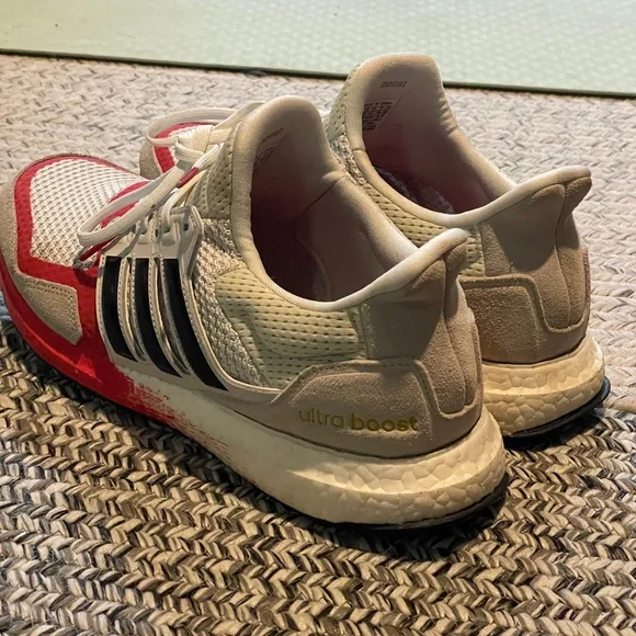 Adidas Ultra Boost White and Red Sneakers - lightly worn - Picture 3 of 8
